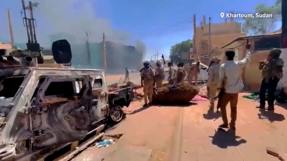 Zabíjeli hlavně mladíky a chlapce, mrtvá těla vysypávali z náklaďáků do jam. Svědek popsal hrůzy konfliktu v Súdánu